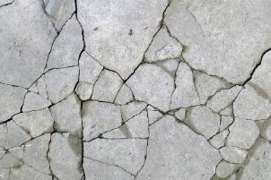 Concrete – What to try do About Dusting, Crumbling, Cracks and Discolouration